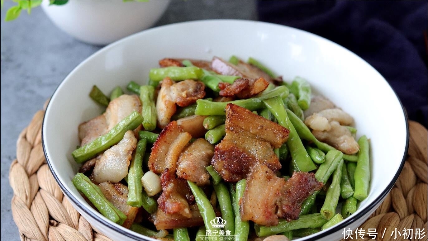 这菜被誉为“蔬菜中的肉类”,营养高口感好,3块钱炒出一大盘