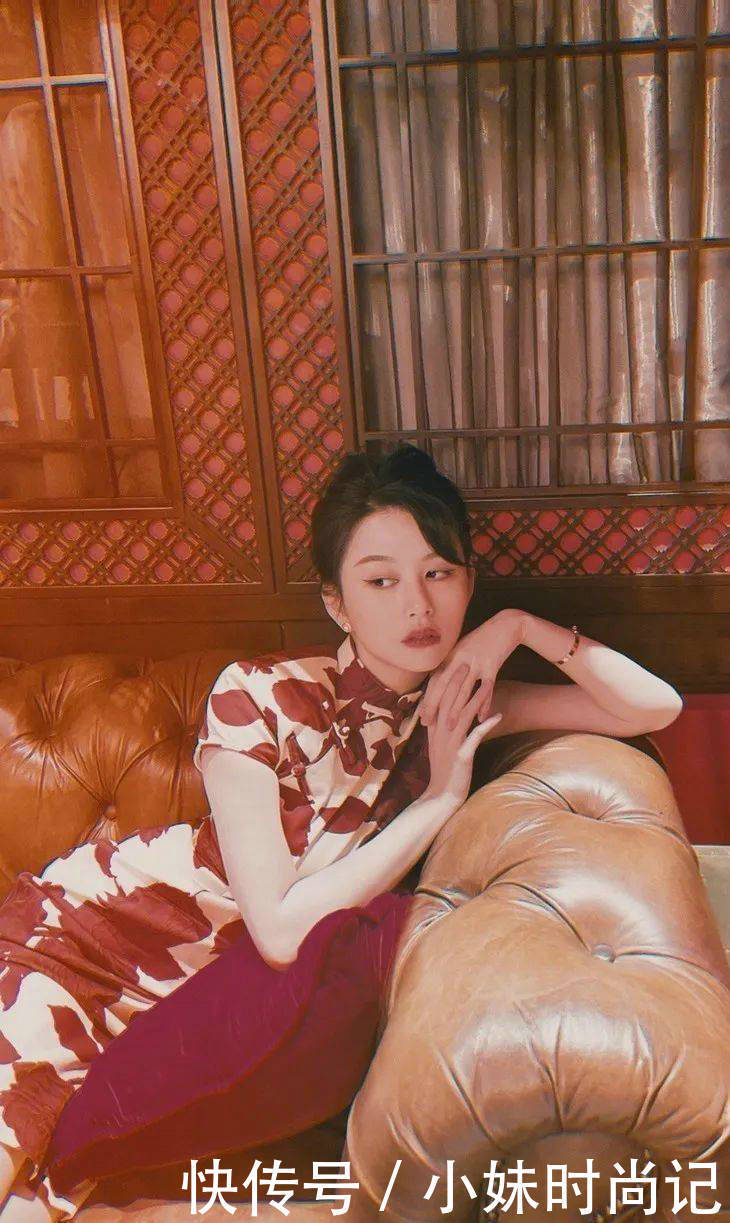 曲线|旗袍在每个女人身上都能大放异彩，衬托出你精致的曲线