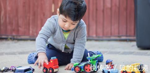 李玫谨|孩子这2种“行为”，是预示智商高的表现，父母别盲目纠正