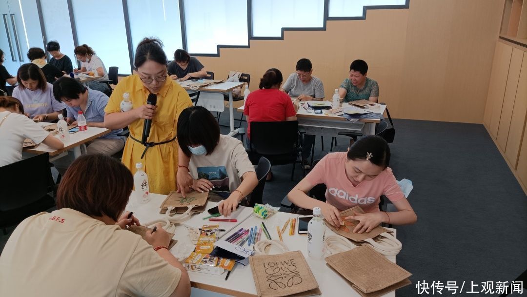 徐家汇|人人都是艺术家!徐家汇这场“对话心灵”的手绘活动太治愈了