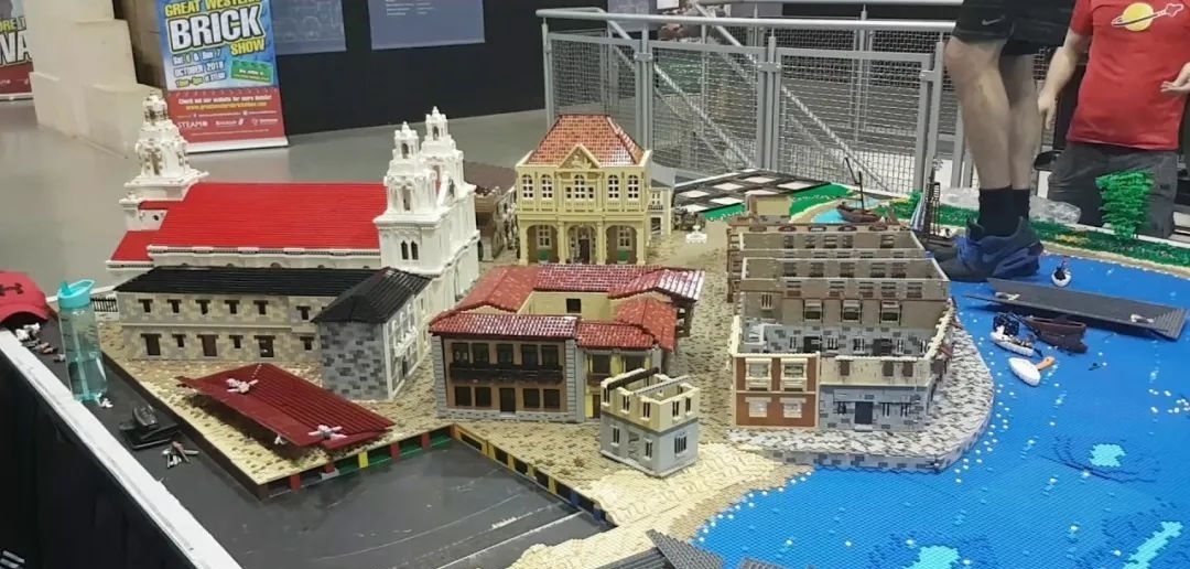 用乐高还原《海贼王》七武海原型“海盗之王”亨利·摩根的故事