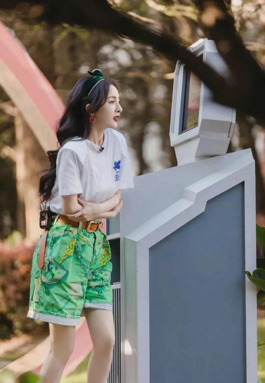 穿搭|绿色竟然这么好看！显白又减龄，必须来一件