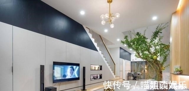 壁挂电视|卖掉城里100㎡,回农村建230㎡别墅,一楼院子顶楼露台,生活安逸