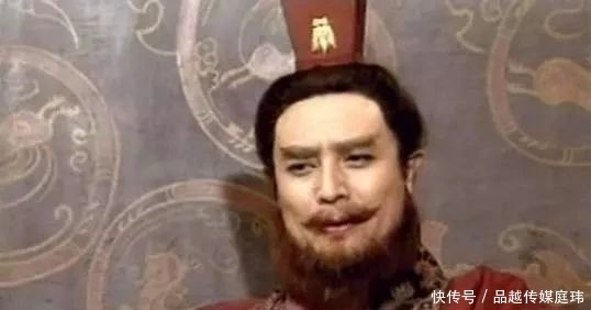 孙策|孙策死后,周瑜为何甘心臣服于孙权之下呢?答案在这里!