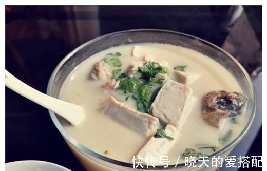 产妇们|此菜产妇可以常吃，下奶多，孩子饿不着，金牌月嫂常做菜！