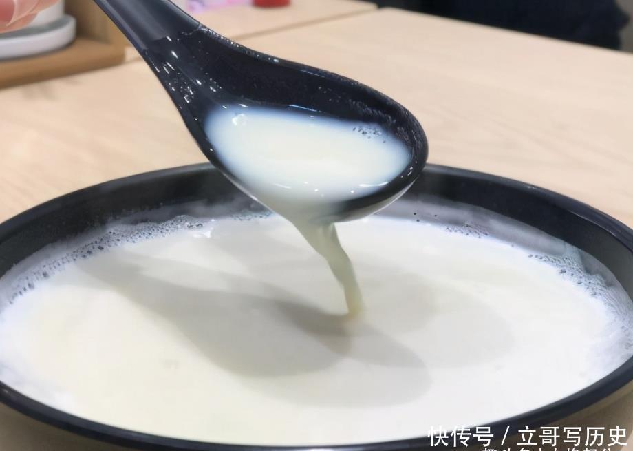 筛网|打豆浆，泡好的黄豆直接打就外行了，多加1个步骤，香浓更顺滑
