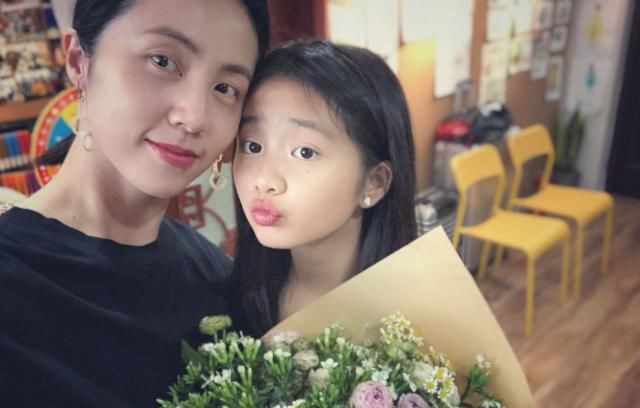 宝贝|斯坦福教授建议：不要再赞扬宝贝“聪明”了，用这10句效果更佳！