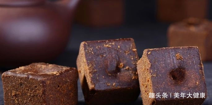 女人|女人来“大姨妈”时，多吃4种食物，暖宫散寒，排出污血，更健康