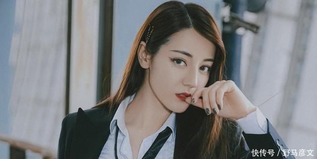 鹰钩鼻|脸部有这些“缺点”的女孩,都长得很像男生,幸好我只中了一个