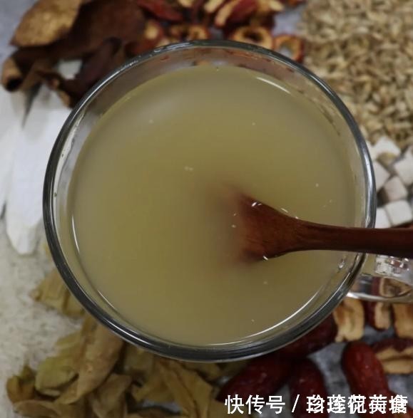 鸡内金|伤脾胃“最猛”的食物,油炸靠边站,再吃,孩子积食脾虚难长个