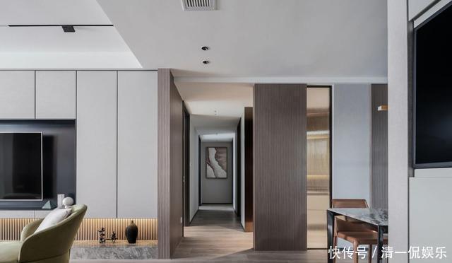 空间|她放弃“大横厅”优势，决定重组空间，完工后既实用又有档次