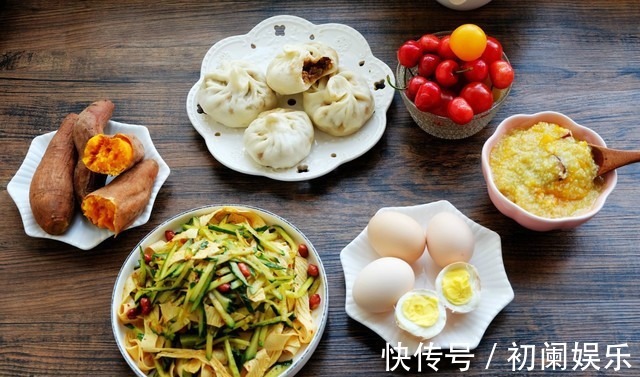 西兰花|妈妈每天六点起,亲手做早餐,七天不重样!网友这家孩子真幸福