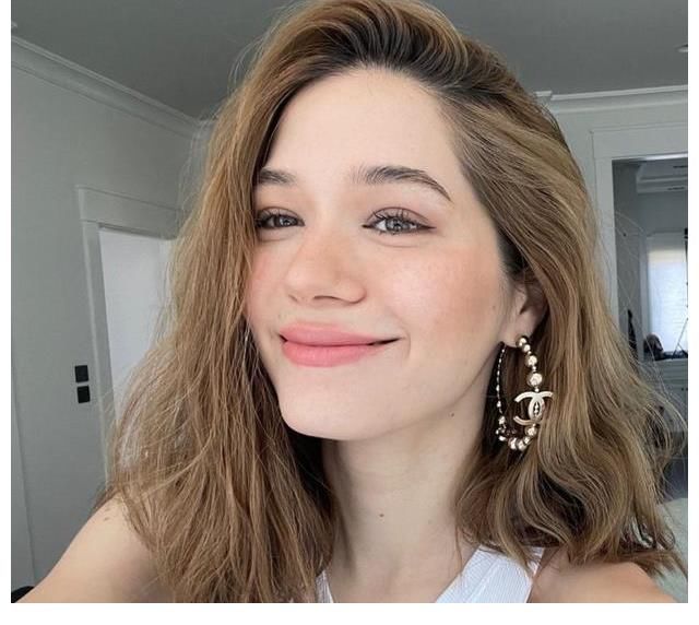 阿斯利康|泰女星Vi接种阿斯利康后出现发热、身体疼痛等症状