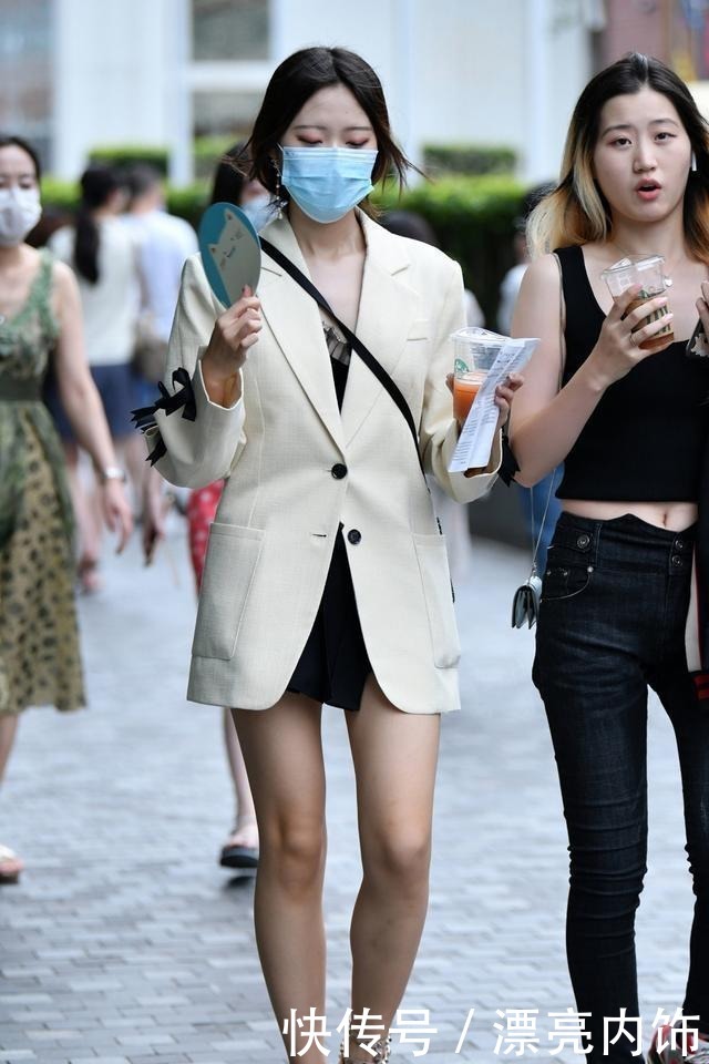 高跟鞋|连衣裙包容身材缺陷,带来强烈潮流感,优雅气质尽显