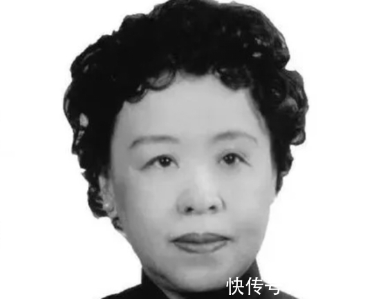 袁晓园&她是中国第一位女外交家,书法写得霸悍雄浑,气势不输男人