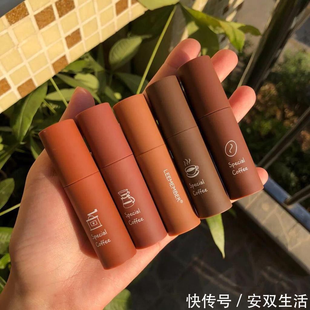 踩雷 学生党必备的平价口红,得鲜糖果唇釉无限回购款,闭眼入不踩雷!