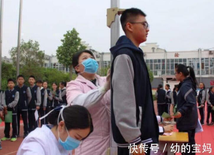 发育|中学生“不再发育”有“暗号”,中1条就要注意,很难再“拔高”