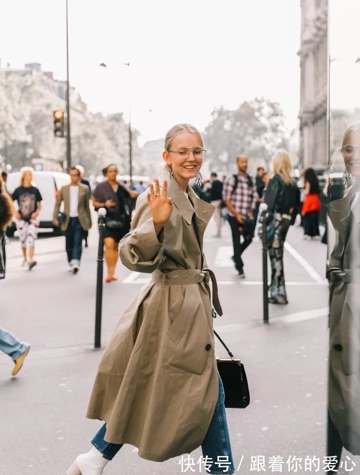 熟龄 今年的靴子流行“穿白不穿黑”,优雅提气质,尤其适合40岁女人