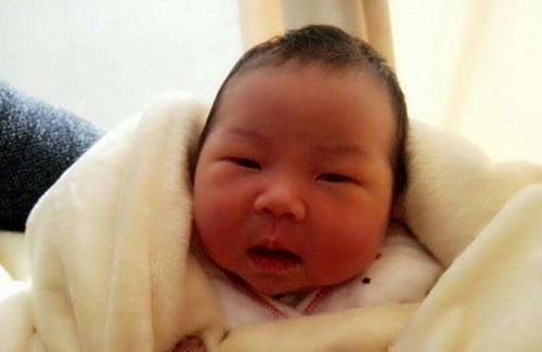 小宝宝|刚出生的孩子腹泻不止,罪魁祸首竟是婆婆,医生怒斥真是无知