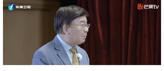 《跟着冠军去滑雪》首播告捷 在“极寒”中看见“极燃”品质