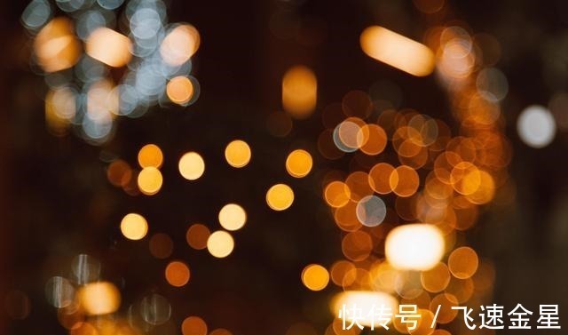 民国风@民国风纯爱文,《假戏真做》,扮猪吃老虎腹黑少爷x美貌钓系小骗子