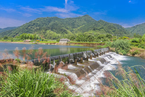 江西幽静古朴的冷门大山，风景绮丽不收门票，但游客很少