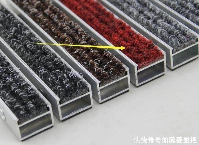 铝镁合金|家门口不要再傻傻的放地垫了!现在都流行这种,用10年都不会坏