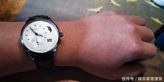 最美不过月相表,这三款堪称经典