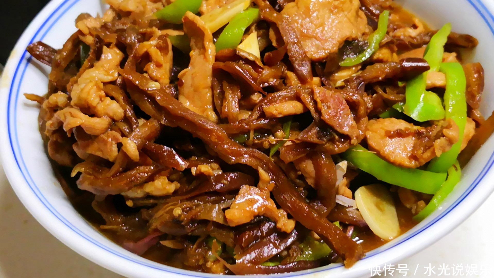 特别|此菜1元1斤没人要,晒干后价格贵了20倍,炖肉特香,吃一年不坏!