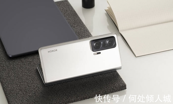 oppo|各大厂商纷纷入局!折叠屏手机为何来势汹汹?