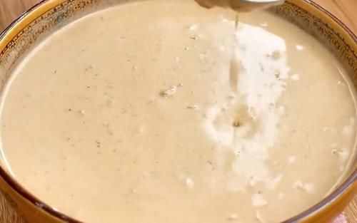 北方人过年必备美食“蒸焖子”,我家每年蒸一锅,鲜香滑嫩又筋道