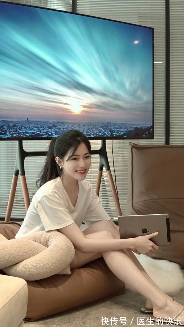 |「被窝段子20210727」生活没有低谷,只有蓄势待发