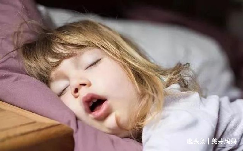 止痒|宝宝被蚊子叮咬后,第一步不是帮娃止痒,很多家长都做错了