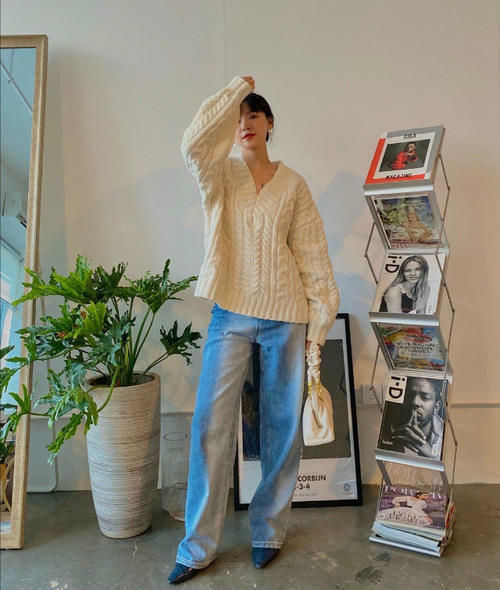 你适合“阔腿裤”还是“直筒裤”?腿型不同选择不同,穿对很显瘦