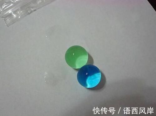 蜂蜜|宝宝误吞纽扣电池,奶奶不急着送医四处找蜂蜜,医生夸赞处置高明