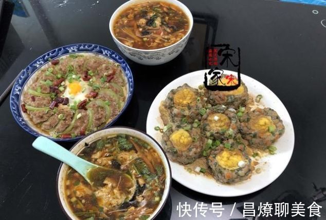金针菇|晚餐，老公下厨做了2菜1汤，这是我吃过最好吃的菜