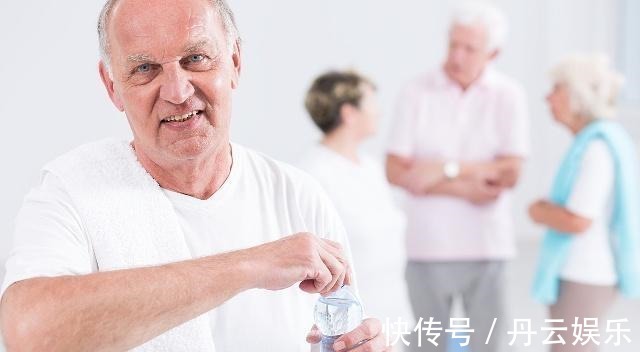 短命|早起后这四个“短命”习惯，若你没有，恭喜，长寿可能离你很近