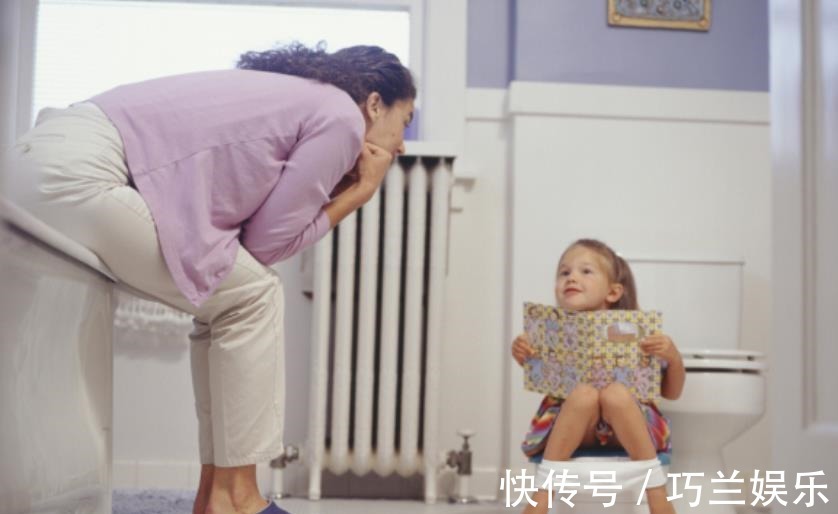 孩子|“新型把尿”悄悄兴起,正在伤害孩子排尿系统,许多家长还不知道