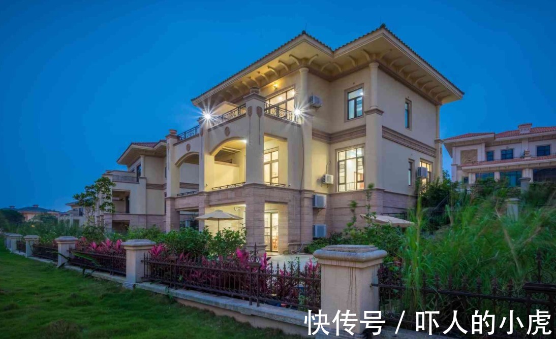 业主|伪豪宅?深圳均价十万的豪宅降价500万!遭业主集体退房