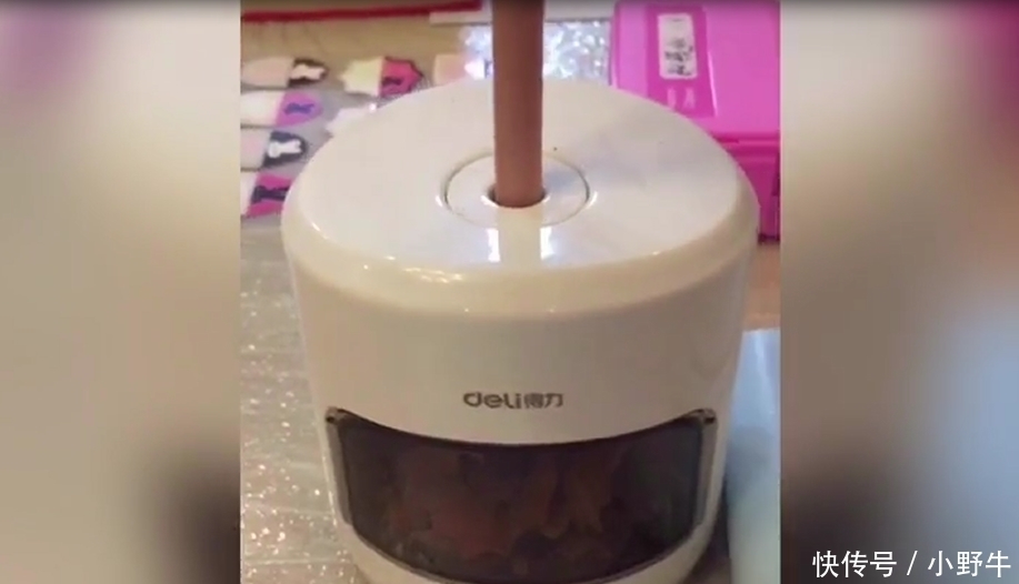 发抖|孩子新买了学习文具,家长看后气得发抖,网友误人子弟啊