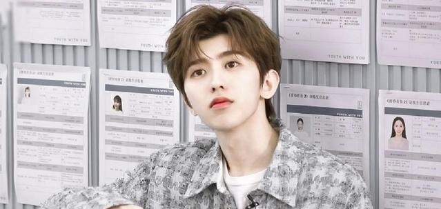 蔡徐坤带偏审美,《跑男》受到质疑,内娱品德何在?