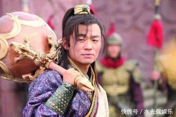 李元霸为何不顾师父嘱咐,宁愿受天谴,也要杀了使用鎏金镗之人