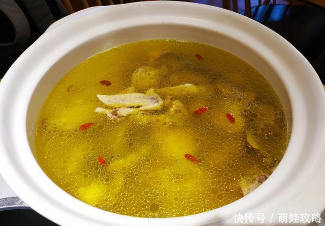 雌激素|月子期饮食误区,坐月子应怎么吃,你的月子有打败传统风俗习惯?