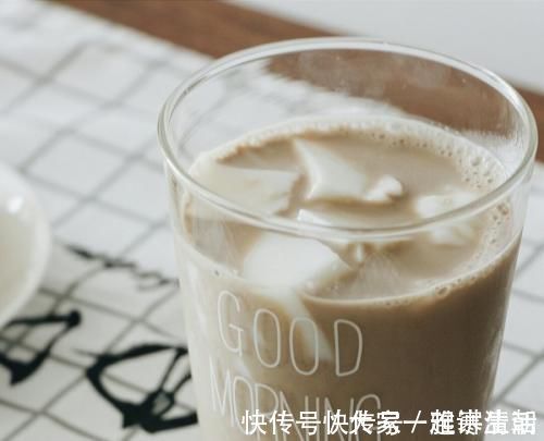奶茶|奶茶不要再出去购买了,自己在家做,不仅好喝,还更加健康!
