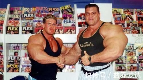 健美界|世界上超大的健美运动员，体重400磅，每天要吃1.2万卡路里