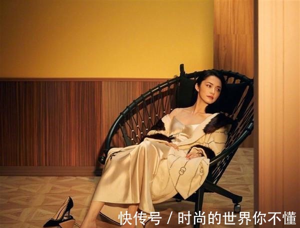 温柔 40+的女人,这3个穿搭要点,学会温柔轻熟风穿搭!