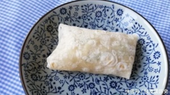 外婆|外婆烙饼方法超简单，1分钟烙2张，每张都鼓泡，又薄又软超好吃