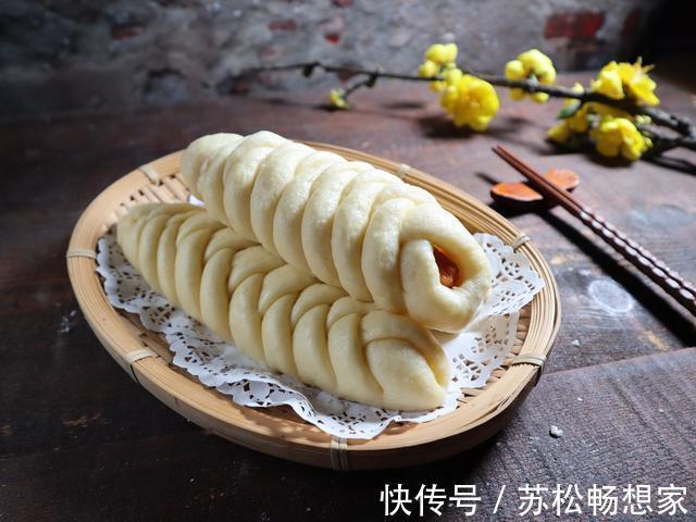 馒头变个花样,全家都爱吃,包一根火腿肠,步骤简单,好看又好吃