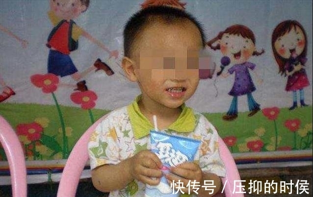 央视|4种“假牛奶”已被央视拉黑,价高营养少,很多父母却成箱购买