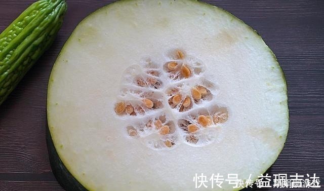 嫌弃|家里要来客,我去买了很多肉菜,却被嫌弃素菜少